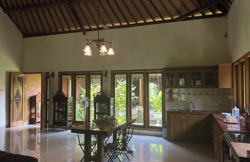 Mlati Villa | Villa Baliantoro Yogyakarta