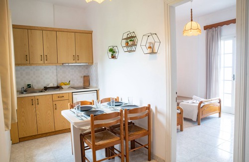 Astrakeri House | Villa Bambas