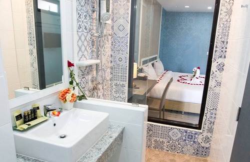 Pak Kret Hotel | Villa Baron Hotel