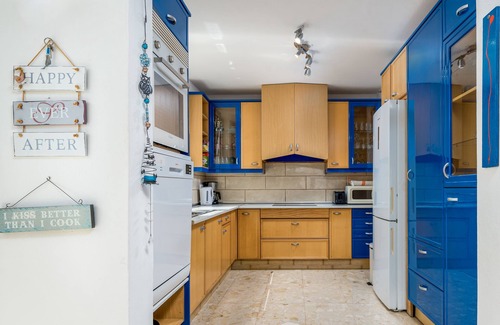 Tarajalejo Villa | Villa Barry - Spacious Villa, Sea Views, Swimming Pool, Private Bar