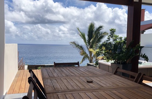 Saint-Pierre De La Reunion House | VILLA BASIN 18 GRAND-BOIS