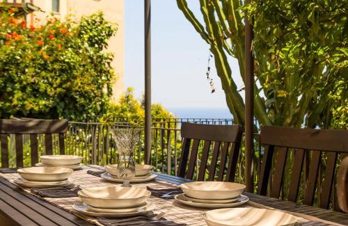 Acireale Villa | Villa Battiato . Home n Pool