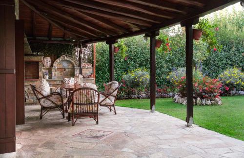 Koropi House | Villa Begonia by the sea