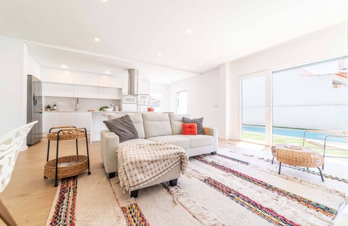 Charneca de Caparica e Sobreda Villa | Villa Beija Flor - Allure Villas
