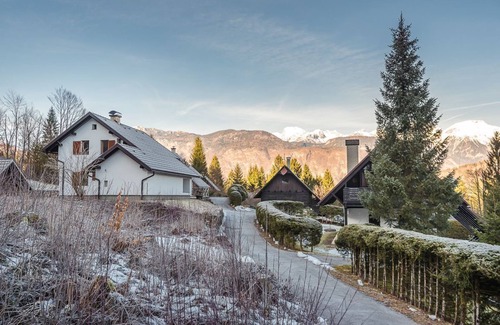 Polje Ski Chalet | Villa Belica, Lake Bohinj