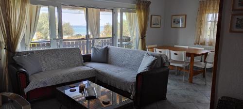 Nea Mesagkala Apartment | Villa Bella Vista