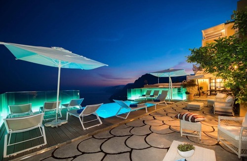 Nocelle Villa | VILLA BELLAVISTA - Five Bedroom Villa, Sleeps 10