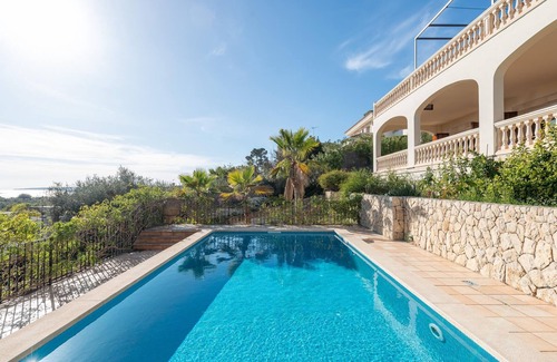 Illetas Villa | Villa Bendinat 10: A luxurious oasis in Puerto Portals, Calvia