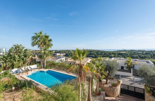 Portals Nous Villa | Villa 'Bendinat 10' with Sea View, Wi-Fi and Air Conditioning
