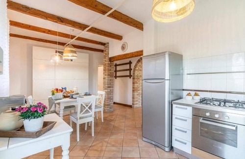 Montelupone House | Villa Bentivoglio - Holiday home with swimming pool