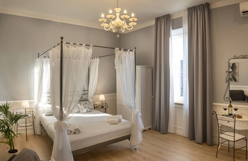 Narzole House | Villa Bernasconi - camere e ristorante -