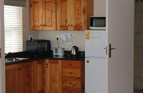 Vryheid Bed & Breakfast | Villa Beryl Guesthouse