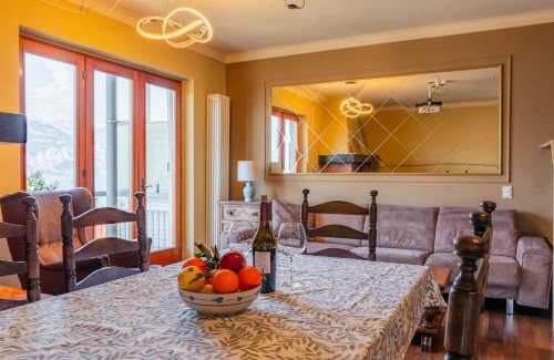 Porto House | Villa Bianca by GardaDoma