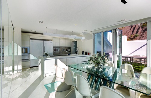 Sitges Villa | Villa Bianca Sitges – High-End Design/Spectacular Sea Views. Indoor Pool
