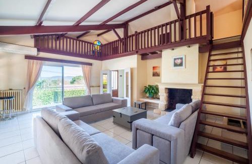 Montayral House | Villa Bianco