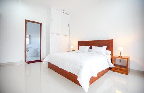 Senggigi Villa | Villa Bigel