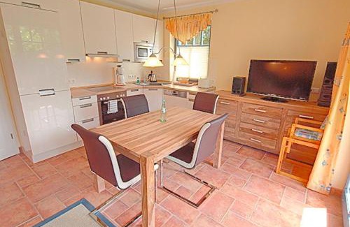 Zingst Apartment | Villa Birkenboom, FW 1