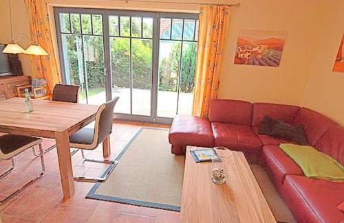 Zingst Apartment | Villa Birkenboom, FW 1