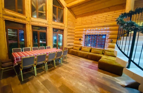Darnyckyj Ski Chalet | Villa Bizon Lake - Osocor