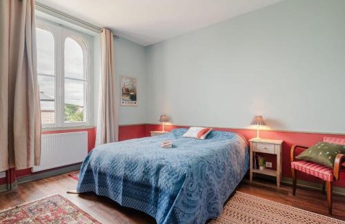 Saint-Briac-sur-Mer Villa | Villa Blanc Castel by Interhome