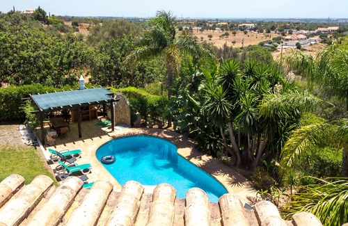 Boliqueime Villa | Villa Bliss - 450m² Luxury Oasis w/ Saltwater Pool