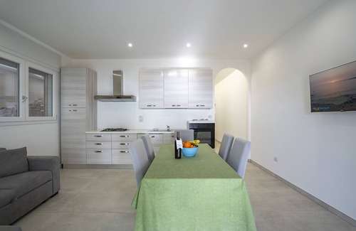 Marina San Gregorio Apartment | Villa Blu Panoramica Bilo Sea View, Patù, Italy