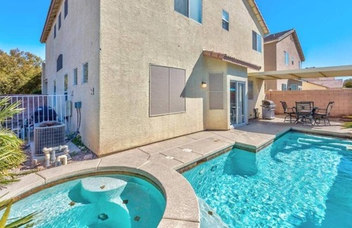 Rhodes Ranch Villa | Villa Blue Water - Luxurious Villa