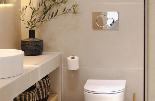 Milos Villa | Villa Boa Esperanca: 4 Beds, Swimming pool & BBQ, Beautiful Sea Views