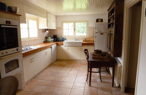 Noirmoutier-en-l'Ile House | Villa Bois de la Chaise 100M beach 13 people Garden 3700m2 Heated pool