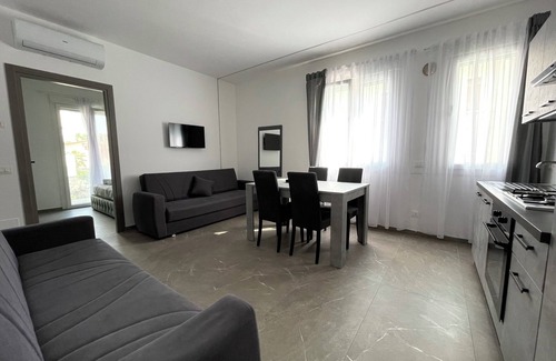 Torre Pedrera Apartment | Villa Borghesi suites app 4 primo piano