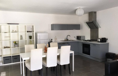 Pineto Villa | VILLA BORGO 150M FROM THE BEACH