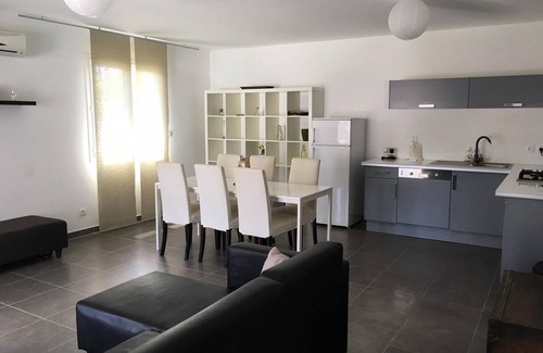 Pineto Villa | VILLA BORGO 150M FROM THE BEACH