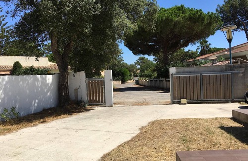 Pineto Villa | VILLA BORGO 150M FROM THE BEACH