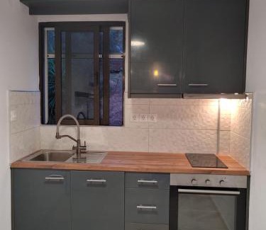 Astrakeri Apartment | Villa Bouka