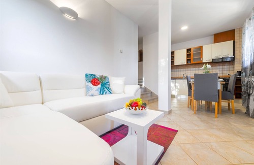 Okrug Donji House | Villa Boulder (V5161-K1) - Okrug Donji (Ciovo)