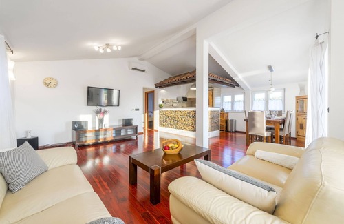 Okrug Donji House | Villa Boulder (V5161-K1) - Okrug Donji (Ciovo)
