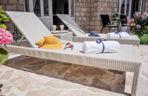 Ravno Apartment | Villa Branka apartments near Dubrovnik with Pool and Wine Cellar