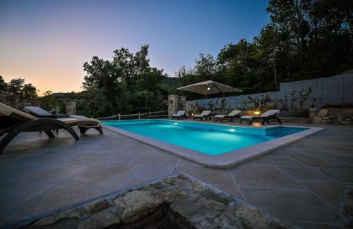 Krbune Villa | Villa Brbon - Serene Getaway