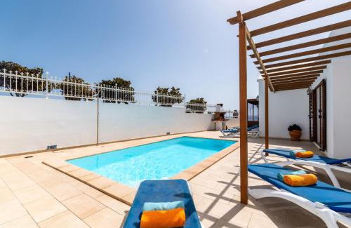 Matagorda Villa | Villa Breezes by Villa Plus