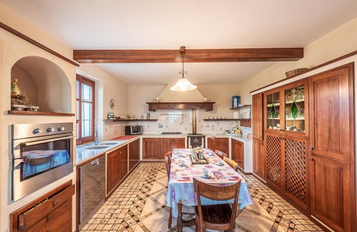 Alba Villa | Villa Bricco Paglieri, charming villa at Alba