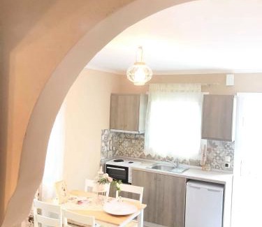 Potamia Apartment | Villa Bridge