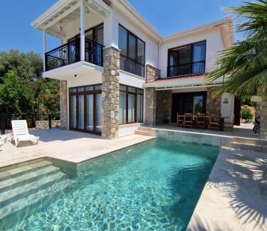 Uzunyurt Villa | Villa Brise Marine - Villa with Sea View in Fethiye Faralya