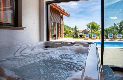 Brusane Villa | Villa Brusiana with heated pool