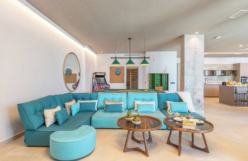 El Candado Villa | Villa Buenavista - One Bedroom Villa, Sleeps 12