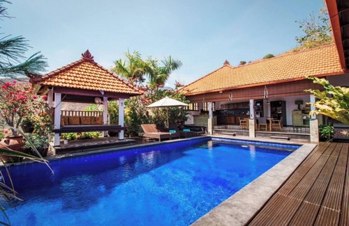 Amed Villa | Villa Bukit Malas 3, 3 Bedrooms And Private Pool