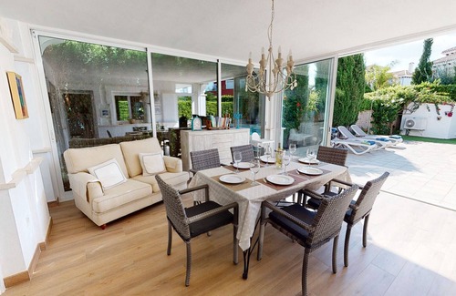 Torre-Pacheco Villa | Villa Burgess - A Murcia Holiday Rentals Property