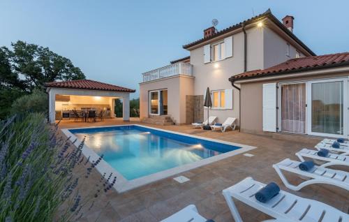 Radini Villa | Villa Buroli with Pool, Sauna and Jacuzzi