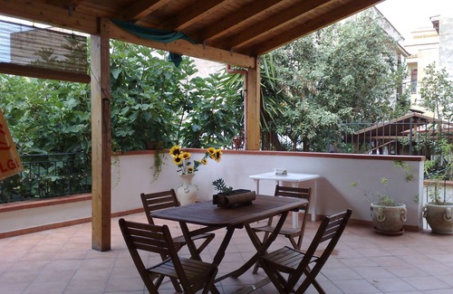 Capaci Villa | Villa BUTTERFY 2 sea and history