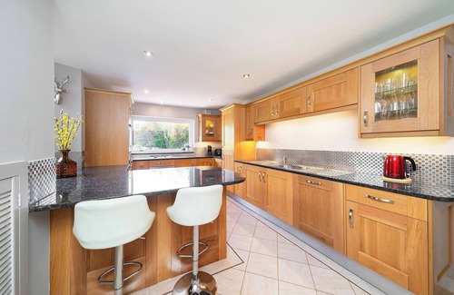 Broughty Ferry Villa | Villa by the Sea; Escape the Ordinary