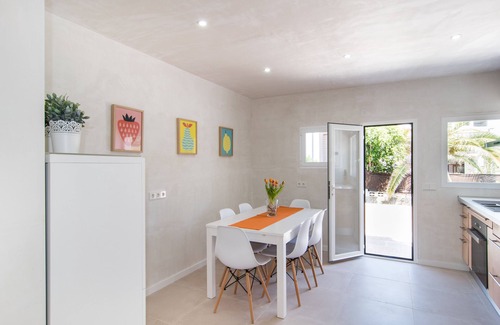 Son Moll Ski Chalet | Villa by the Sea - Caballito de Mar